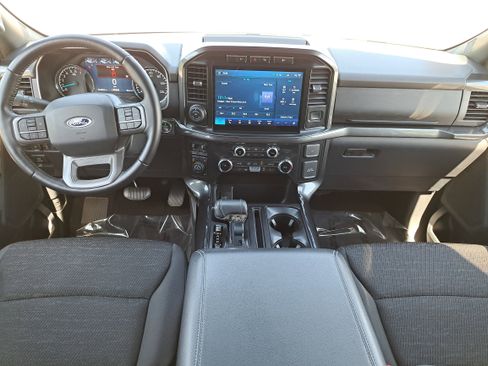 Used 2022 Ford F150 XLT w/ Equipment Group 302A High AWD/4WD image 9