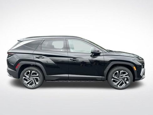New 2025 Hyundai Tucson Limited AWD/4WD image 6