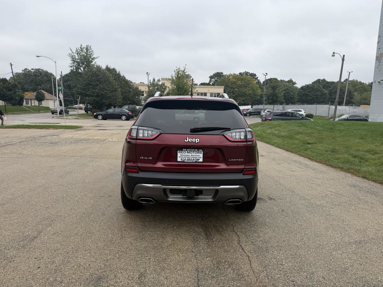 Used 2020 Jeep Cherokee Limited w/ Trailer Tow Group AWD/4WD image 6