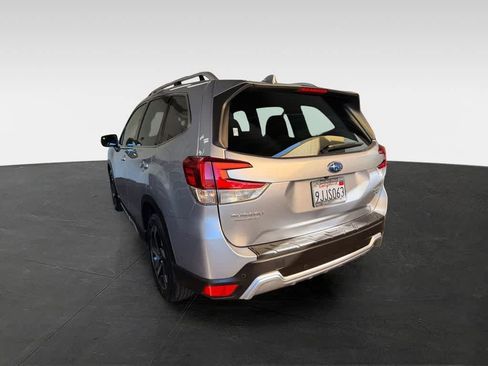 Used 2023 Subaru Forester Touring w/ Popular Package #2 AWD/4WD image 4