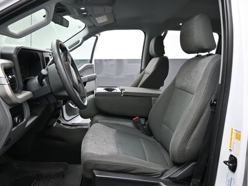 Certified 2024 Ford F250 XLT image 10