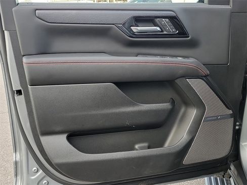 New 2026 GMC Yukon XL AT4 Ultimate w/ LPO, Floor Liner Package image 18