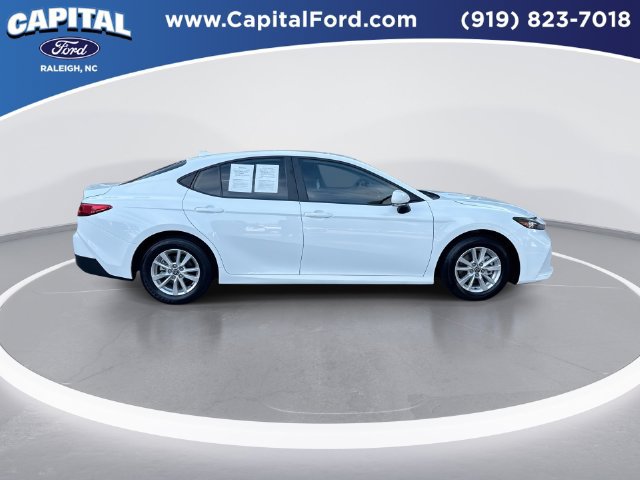 Used 2025 Toyota Camry LE FWD image 9