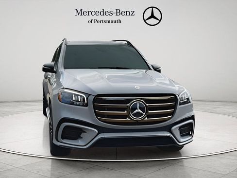 New 2026 Mercedes-Benz GLS 580 4MATIC image 3