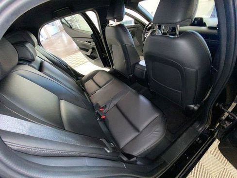 Used 2024 MAZDA MAZDA3 s FWD image 36