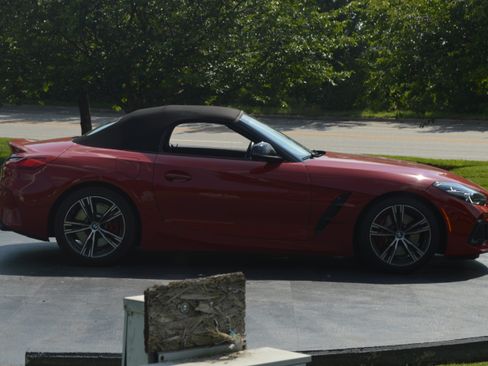 Used 2026 BMW Z4 M40i RWD image 17