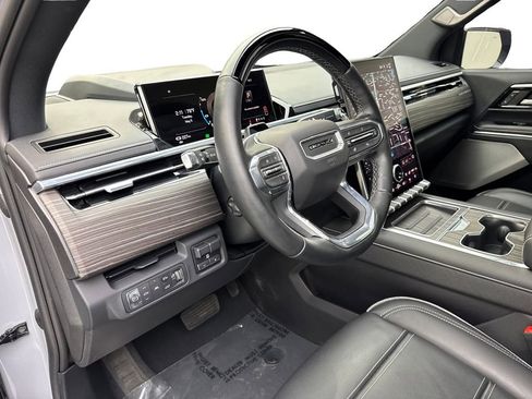 Used 2024 GMC Sierra EV Denali AWD/4WD image 52
