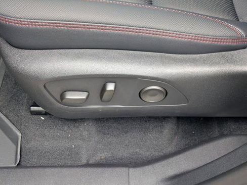 New 2026 Chevrolet Traverse RS w/ LPO, Floor Liner Package FWD image 23