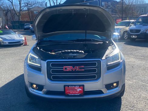 Used 2016 GMC Acadia SLT w/ Open Road Package AWD/4WD image 2