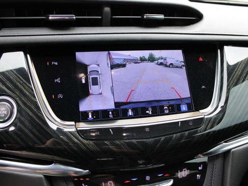 Certified 2021 Cadillac XT6 Premium Luxury AWD/4WD image 23
