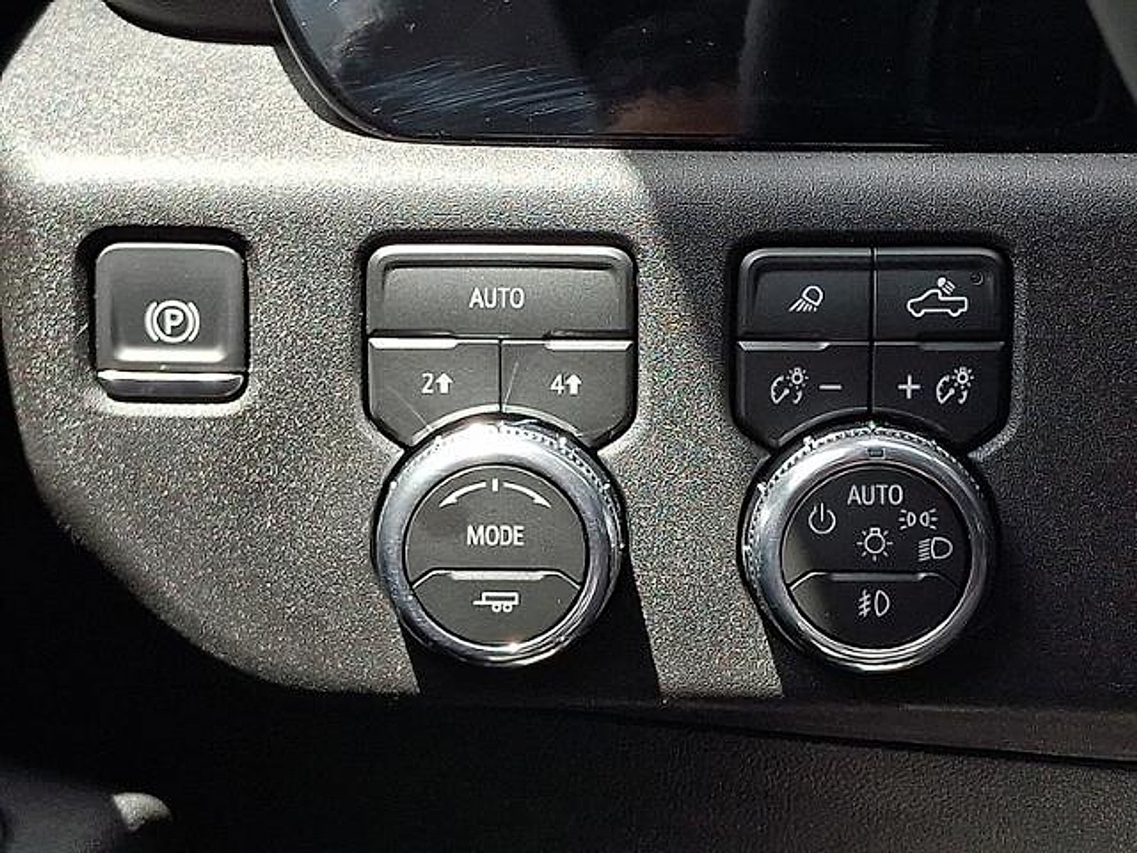 Used 2026 GMC Sierra 1500 SLT AWD/4WD image 22