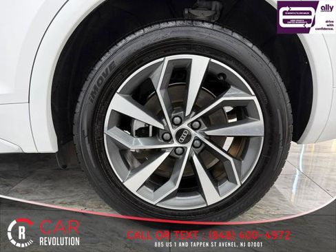 Used 2024 Audi Q5 2.0T Premium Plus image 12
