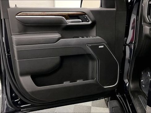Used 2025 GMC Sierra 1500 Elevation AWD/4WD image 20