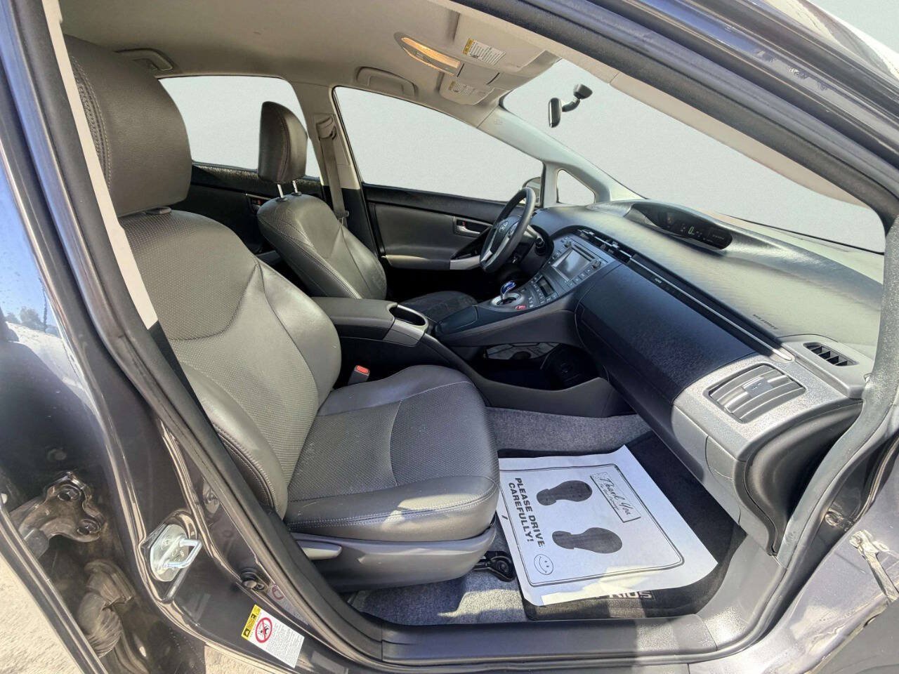 Used 2014 Toyota Prius Two FWD image 29