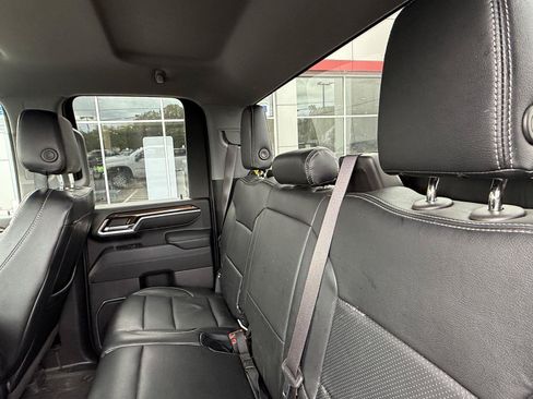Used 2024 Chevrolet Silverado 3500 LT AWD/4WD image 15
