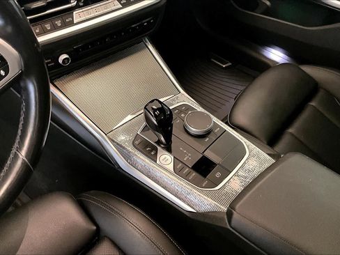 Used 2022 BMW 330e w/ M Sport Package RWD image 15