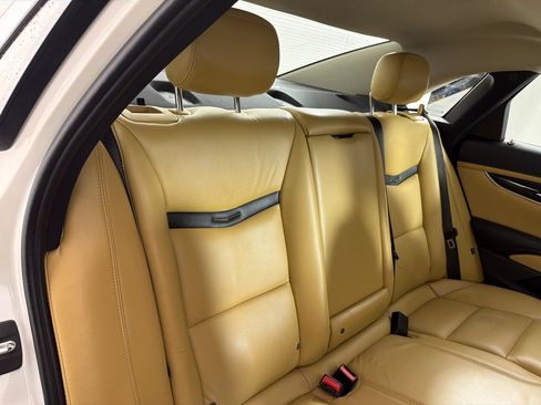 Used 2014 Cadillac XTS Luxury FWD image 22