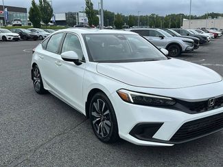 Used 2023 Honda Civic EX-L image 1