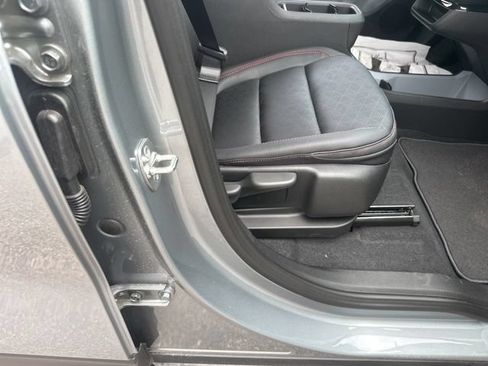 New 2027 Chevrolet Bolt RS w/ Technology Package FWD image 32