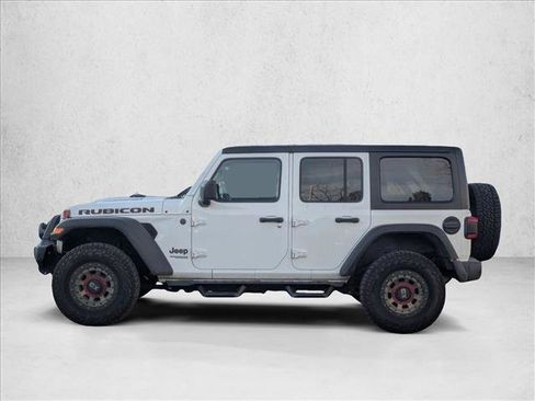 Used 2019 Jeep Wrangler Unlimited Rubicon w/ Cold Weather Group image 8