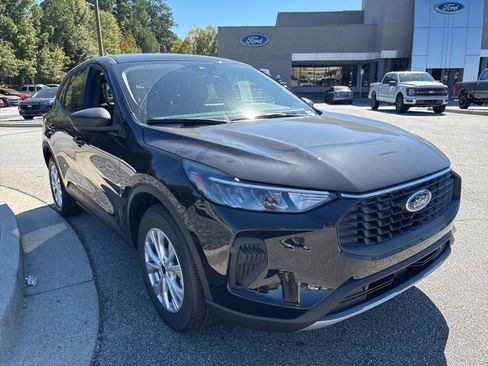New 2026 Ford Escape Active image 2