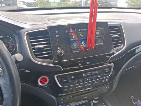 Used 2020 Honda Pilot Elite image 8