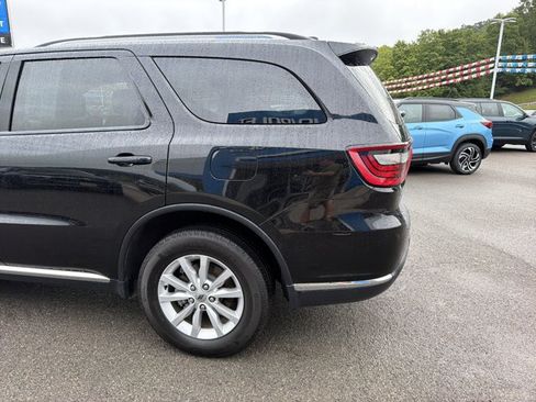 Used 2024 Dodge Durango SXT AWD/4WD image 7
