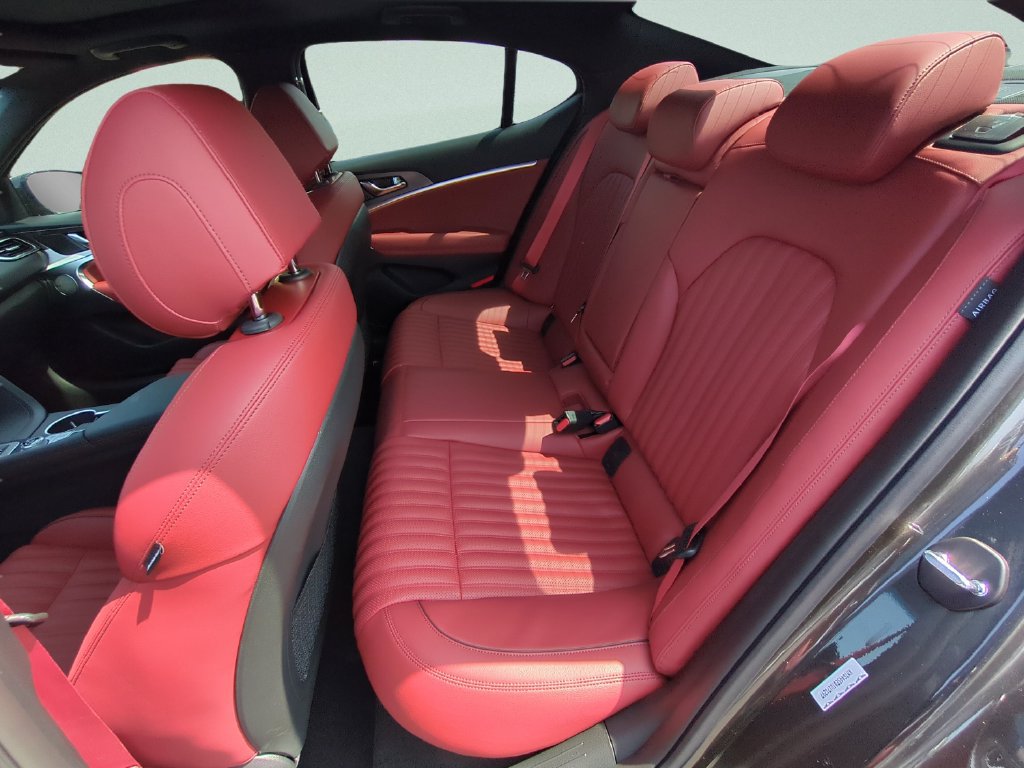 Used 2026 Genesis G70 3.3T Sport Prestige RWD image 11