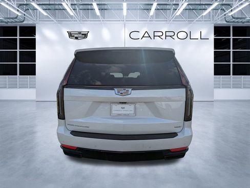 Used 2021 Cadillac Escalade Sport w/ Driver Assist Tech Package image 5