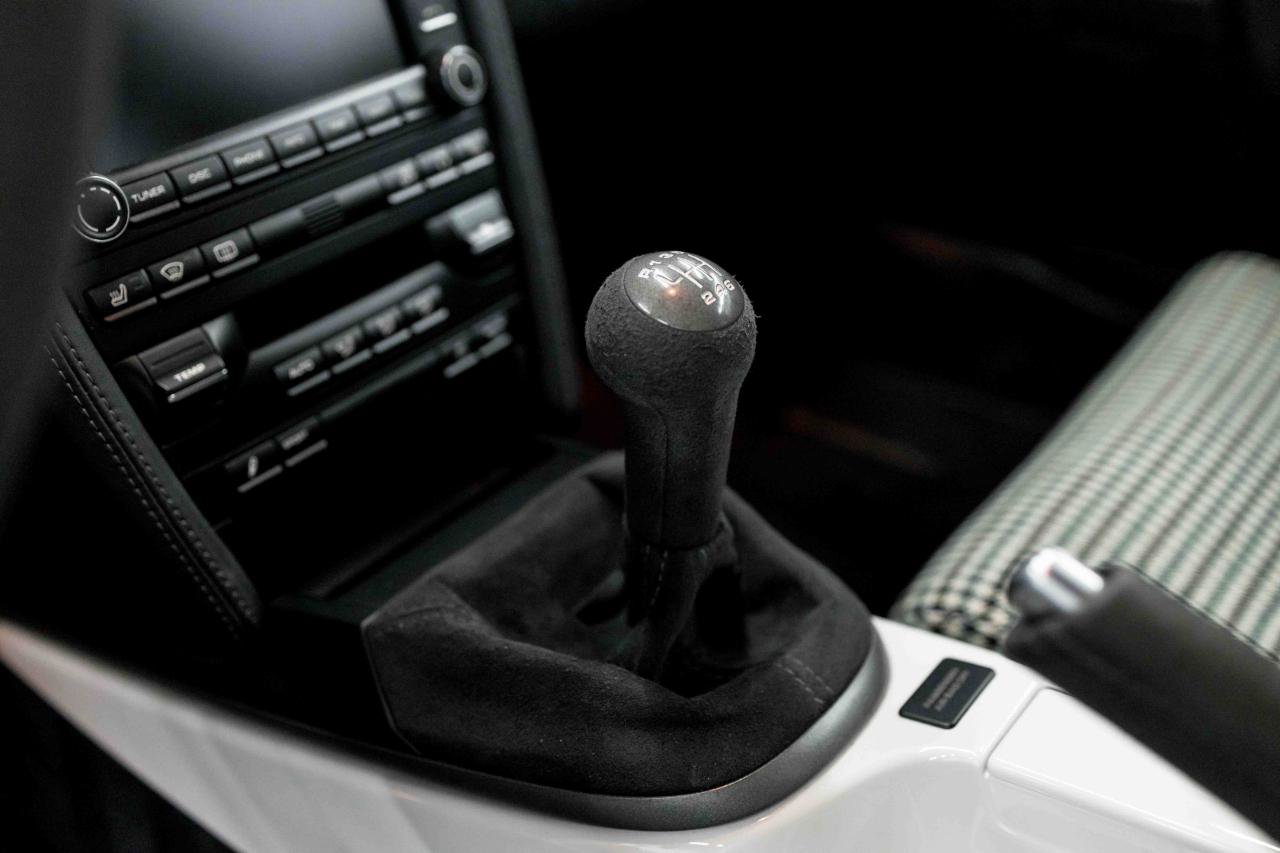Used 2010 Porsche 911 GT3 RWD image 55