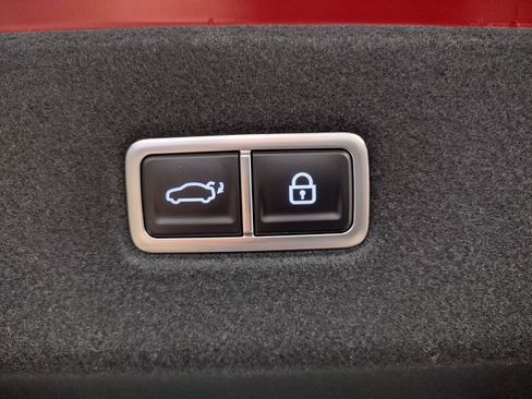 New 2025 Hyundai Ioniq 6 SEL image 15