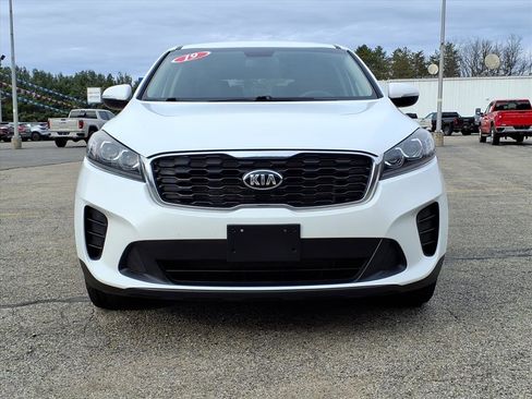 Used 2019 Kia Sorento LX image 10