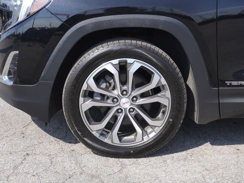 Used 2019 GMC Terrain SLT w/ Preferred Package FWD image 10