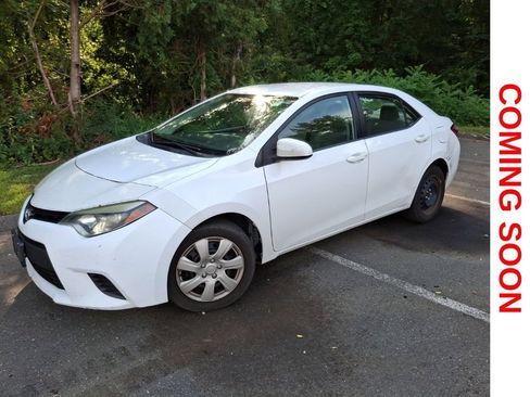Used 2014 Toyota Corolla LE FWD image 1