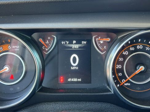 Used 2021 Jeep Wrangler Unlimited Sport AWD/4WD image 21