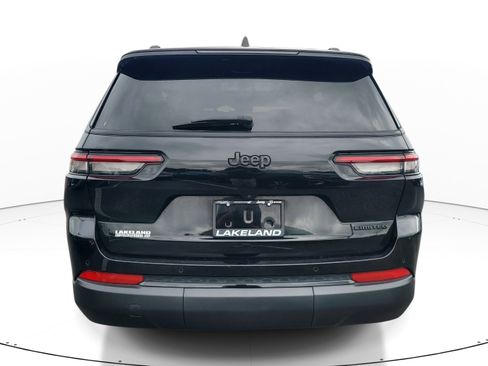 Used 2023 Jeep Grand Cherokee L Limited w/ Black Appearance Package RWD image 5