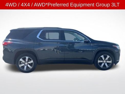 Used 2019 Chevrolet Traverse LT w/ LT Premium Package image 4