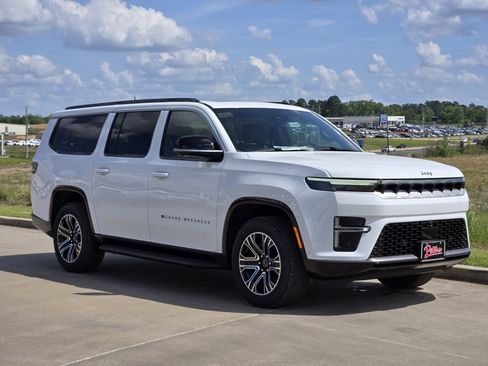 New 2026 Jeep Grand Wagoneer L 4WD image 1