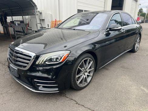 Used 2019 Mercedes-Benz S 560 Sedan image 2