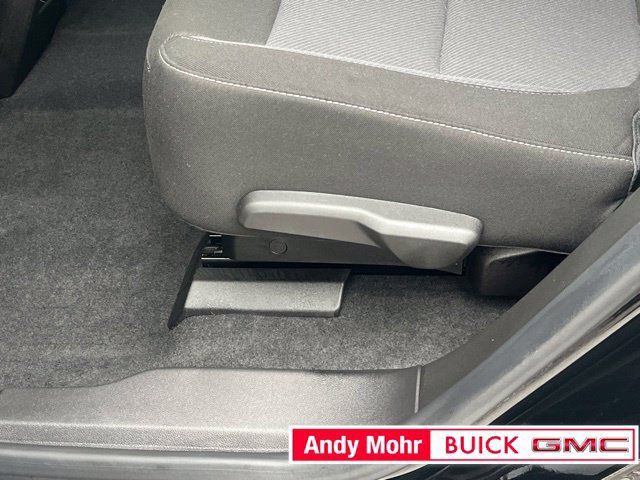 Used 2025 Chevrolet Blazer LT w/ Convenience Package FWD image 35