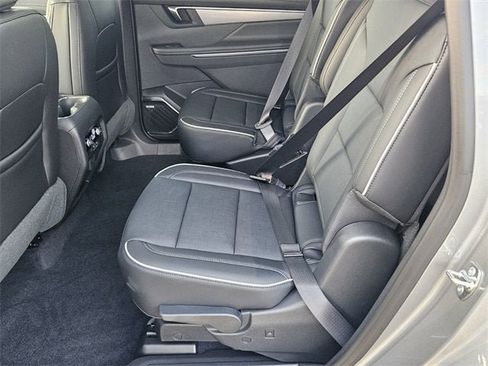 New 2026 Buick Enclave Preferred image 10