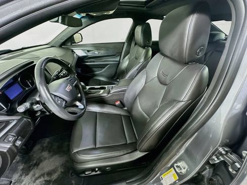 Used 2020 Cadillac CT4 Premium Luxury RWD image 25