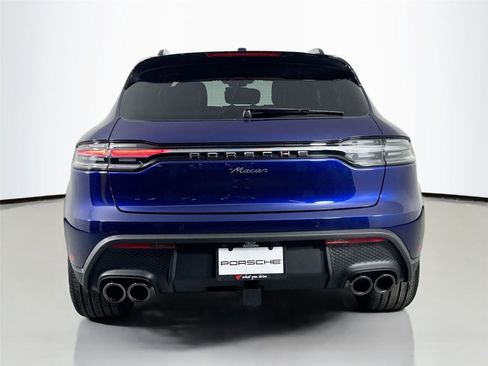 Certified 2026 Porsche Macan AWD/4WD image 6