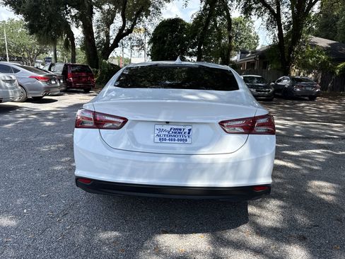 Used 2022 Chevrolet Malibu LT image 4