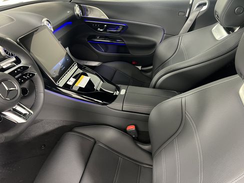 New 2025 Mercedes-Benz SL 43 AMG image 16