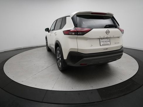 Used 2023 Nissan Rogue SV image 33