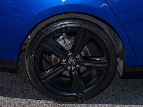 Certified 2024 Honda Accord Sport image 40