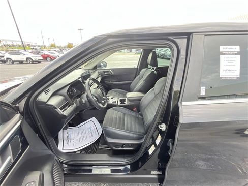 Used 2022 Mitsubishi Outlander SE image 11