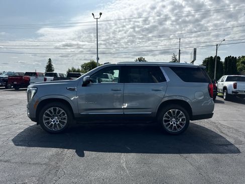 Certified 2025 GMC Yukon Denali AWD/4WD image 2