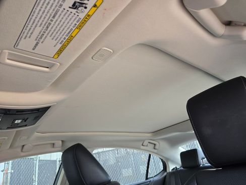 Used 2023 Lexus ES 350 w/ Premium Package FWD image 12